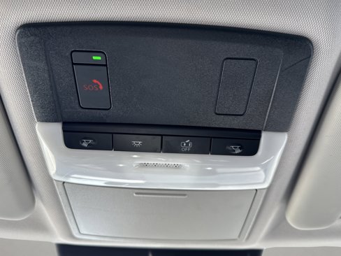 Used 2022 Mitsubishi Outlander SE image 21