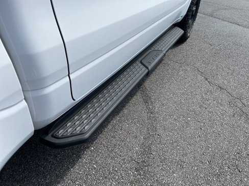 New 2026 RAM 1500 Classic Warlock image 16