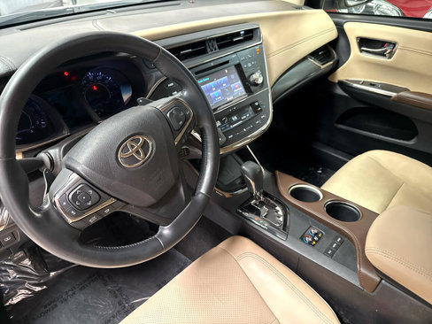 Used 2018 Toyota Avalon Limited w/ Carpet Mat Package image 45
