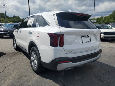 New 2026 Kia Sorento LX image 4