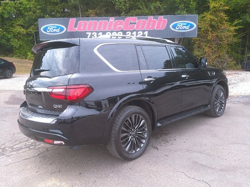 Used 2023 INFINITI QX80 Premium Select w/ Cargo Package image 3