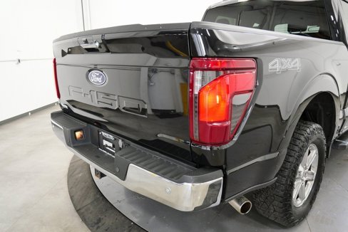 Used 2024 Ford F150 XLT w/ Equipment Group 302A MID image 9