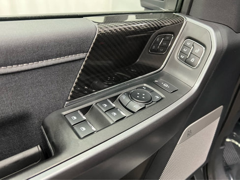 Used 2025 Ford F250 Lariat w/ Lariat Ultimate Package image 13