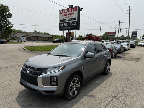 Used 2021 Mitsubishi Outlander Sport SE image 1