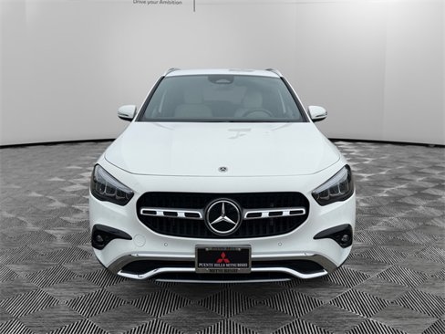 Used 2025 Mercedes-Benz GLA 250 image 2