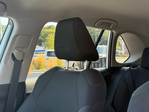 Used 2024 Toyota RAV4 LE image 25