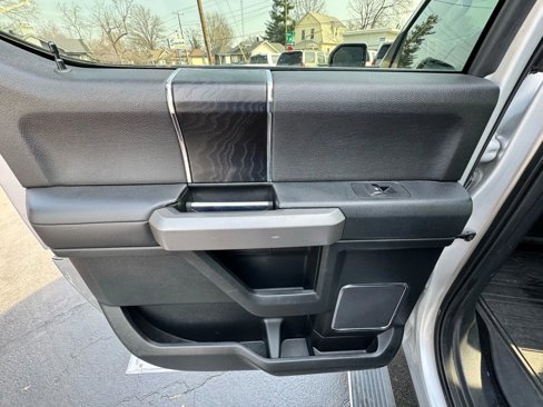Used 2019 Ford F150 Platinum w/ Equipment Group 701A Luxury image 23