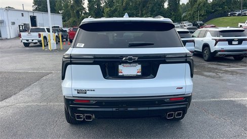 New 2026 Chevrolet Traverse RS image 6