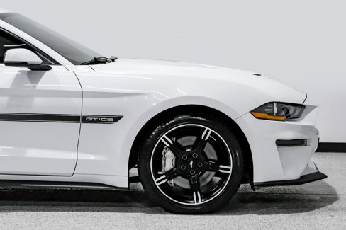 Used 2019 Ford Mustang GT Premium w/ Equipment Group 401A image 15
