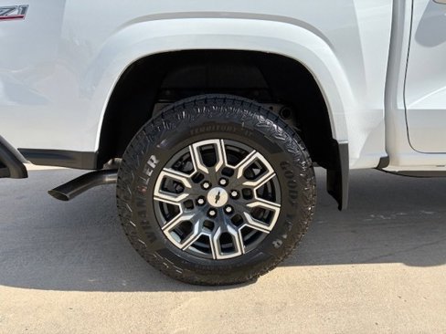 New 2026 Chevrolet Colorado Z71 image 9
