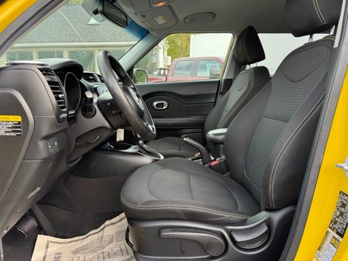 Used 2014 Kia Soul + image 24