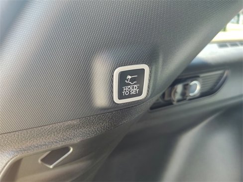 New 2025 Jeep Grand Cherokee Limited w/ Luxury Tech Group II image 38
