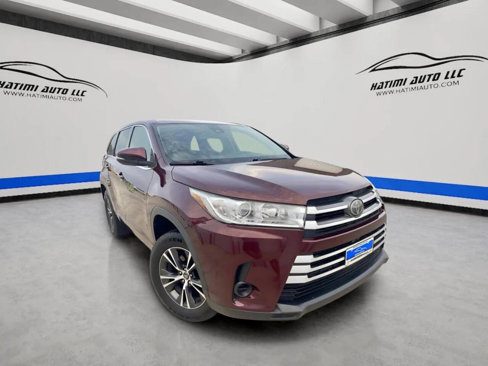 Used 2018 Toyota Highlander FWD V6 image 2