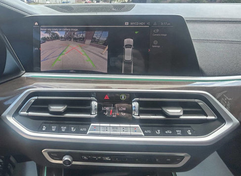 Used 2021 BMW X5 M50i w/ Executive Package image 20
