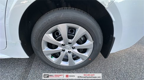 New 2026 Toyota Corolla LE image 18