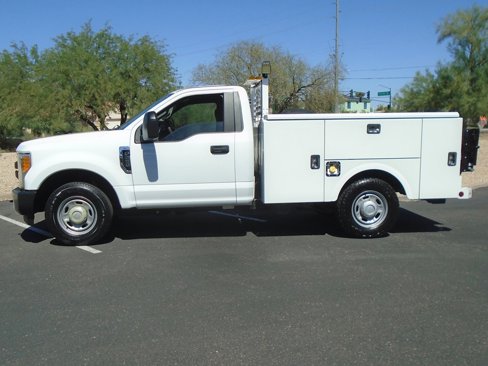 Used 2017 Ford F250 XL image 2