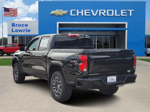 New 2026 Chevrolet Colorado Z71 image 3