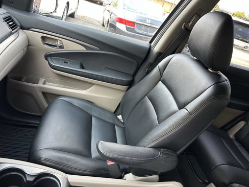 Used 2020 Honda Pilot EX image 36