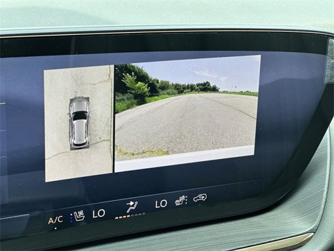 New 2025 Buick Envision Avenir image 15