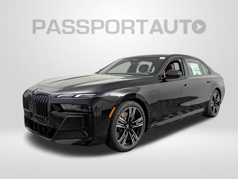 New 2026 BMW 750e xDrive w/ Premium Package image 1