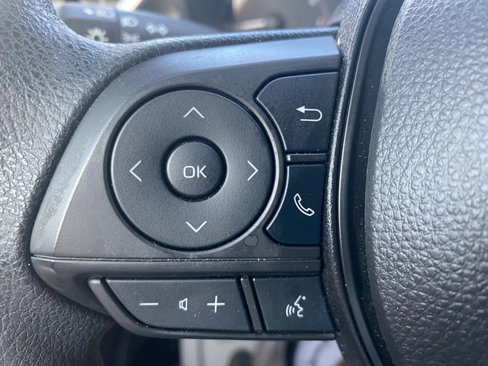 Used 2024 Toyota Corolla LE image 20