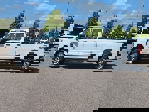 New 2026 Ford F350 XL image 5