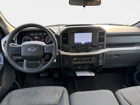 Used 2021 Ford F150 XLT w/ Trailer Tow Package image 12