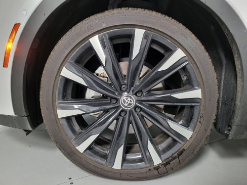 Used 2025 Toyota Crown Platinum image 12