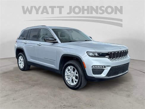 Used 2023 Jeep Grand Cherokee Limited image 7