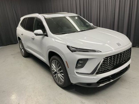 New 2026 Buick Enclave Avenir w/ Super Cruise Package image 3