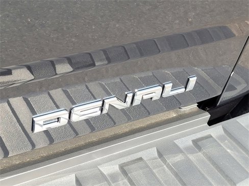 Used 2018 GMC Sierra 1500 Denali w/ Denali Ultimate Package image 7