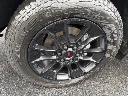New 2025 Toyota Tundra Limited image 3