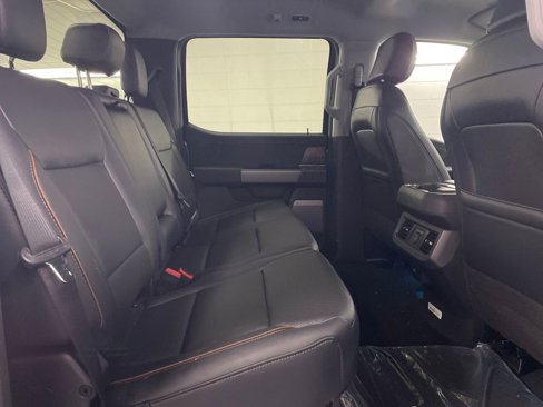 New 2026 Ford F250 Lariat image 28