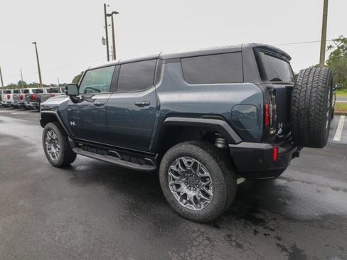 New 2026 GMC Hummer EV SUV image 6
