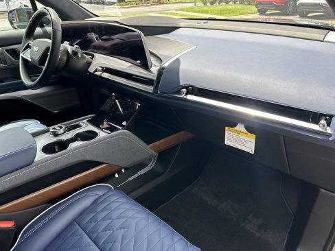 New 2026 Cadillac Vistiq Premium Luxury image 12
