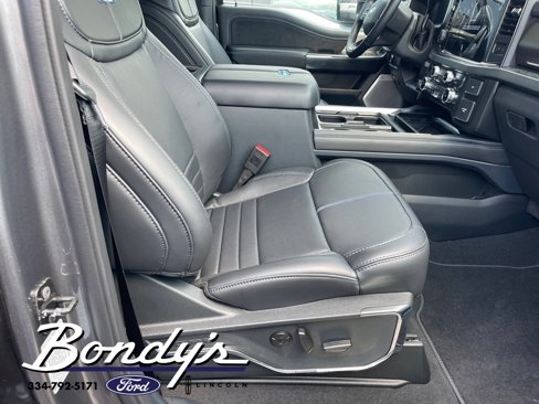 New 2026 Ford F250 4x4 Crew Cab Super Duty image 14