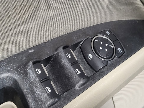 Used 2018 Ford Fusion SE w/ Fusion SE Technology Package image 27