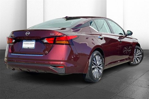Used 2023 Nissan Altima 2.5 SV image 13