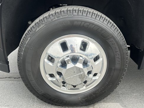 Certified 2024 GMC Sierra 3500 Denali w/ Denali Reserve Package image 17