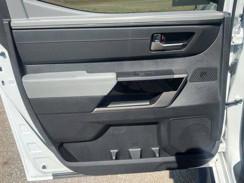 New 2026 Toyota Tundra Limited image 17