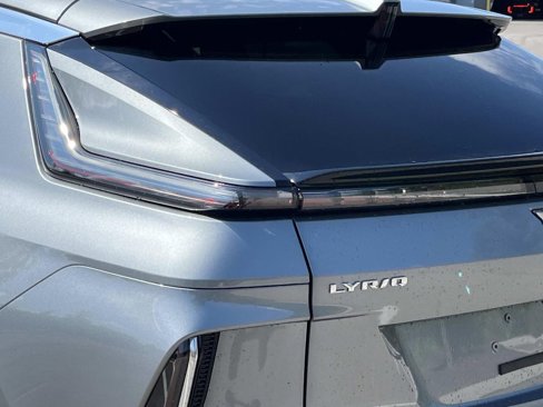 New 2026 Cadillac Lyriq Premium Luxury image 10
