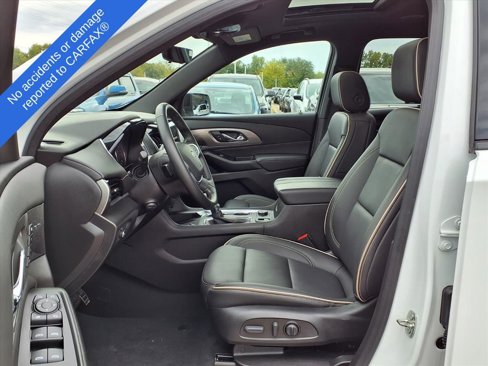 Used 2023 Chevrolet Traverse Premier w/ Redline Edition image 18