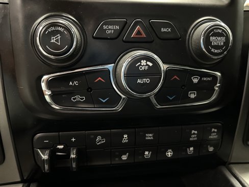 Used 2018 RAM 2500 Laramie w/ Sport Appearance Group image 14