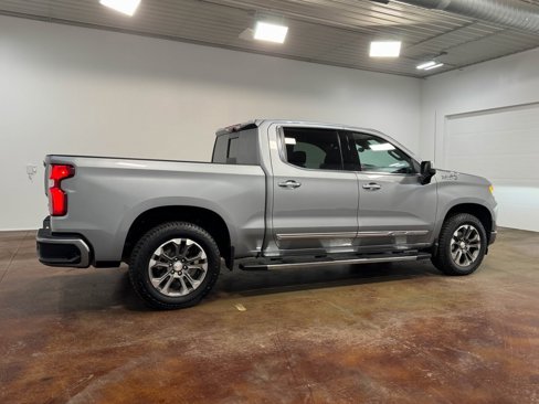 Used 2024 Chevrolet Silverado 1500 High Country image 26