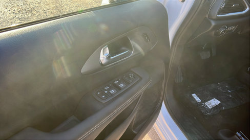 New 2025 Chrysler Pacifica Select image 16