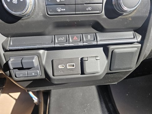 Used 2022 GMC Sierra 2500 Pro w/ Convenience Package image 30