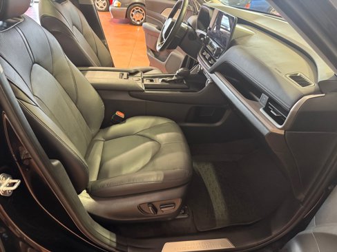 Used 2024 Toyota Grand Highlander XLE image 24