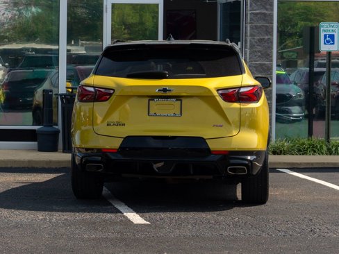 Used 2022 Chevrolet Blazer RS w/ Enhanced Convenience Package image 6