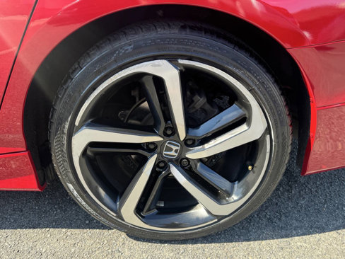 Used 2018 Honda Accord Sport image 35