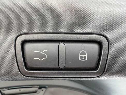 Used 2022 Alfa Romeo Stelvio Veloce image 19
